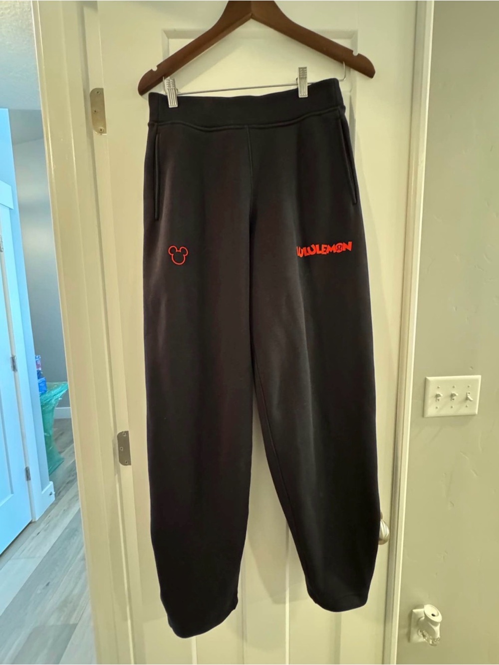 RARE / Sold out Disney x Lululemon heavy fleece women’s sweatpants